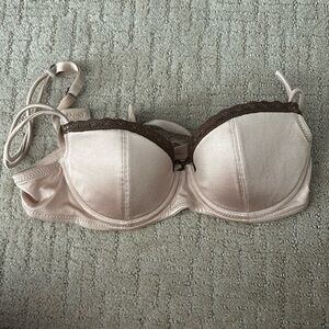Barely Used DKNY bra, 32b